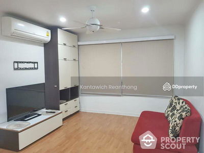 Lumpini Ville Cultural Center, Bangkok, Thailand Lumpini Ville Cultural Center, Bangkok, Thailand