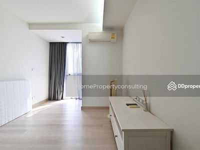 Via 49, Bangkok, Thailand Via 49, Bangkok, Thailand