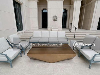 The Diplomat 39, Bangkok, Thailand The Diplomat 39, Bangkok, Thailand