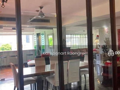 La Cascade, Bangkok, Thailand La Cascade, Bangkok, Thailand