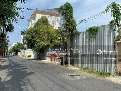 Land for sale!! Sukhumvit near BTS Phra Khanong, Bangkok, Thailand Land for sale!! Sukhumvit near BTS Phra Khanong, Bangkok, Thailand