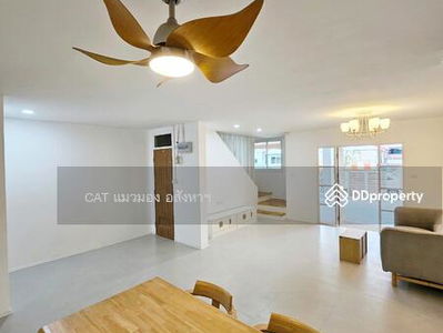 Glad Keaw - Glad Keaw Village, Rattanathibet 26, Nonthaburi, Thailand Glad Keaw - Glad Keaw Village, Rattanathibet 26, Nonthaburi, Thailand