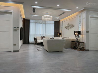 Iris Garden, Vietnam Iris Garden, Vietnam