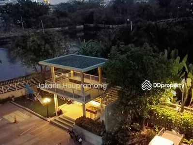 Dcondo Charan-Bang Khun Non, Bangkok, Thailand Dcondo Charan-Bang Khun Non, Bangkok, Thailand