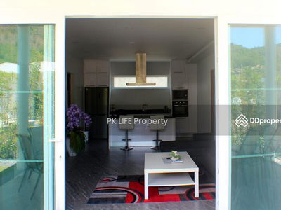 Housing in Ban Chalong, Thailand Housing in Ban Chalong, Thailand