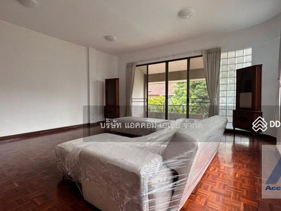 3 Bedrooms Townhouse For Rent in Phaholyothin, Bangkok near BTS Ari at Townhouse1818217, Bangkok, Thailand 3 Bedrooms Townhouse For Rent in Phaholyothin, Bangkok near BTS Ari at Townhouse1818217, Bangkok, Thailand