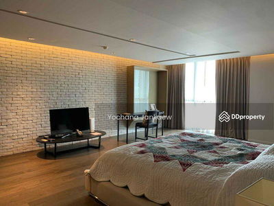 Rende Sukhumvit 23, Bangkok, Thailand Rende Sukhumvit 23, Bangkok, Thailand