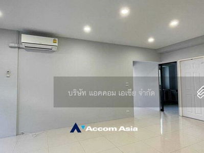 Home Office | 4 Bedrooms House For Rent in Sathorn, Bangkok near BTS Chong Nonsi AA19397, Bangkok, Thailand Home Office | 4 Bedrooms House For Rent in Sathorn, Bangkok near BTS Chong Nonsi AA19397, Bangkok, Thailand