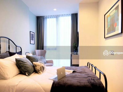 The Line Phahon-Pradipat, Bangkok, Thailand The Line Phahon-Pradipat, Bangkok, Thailand