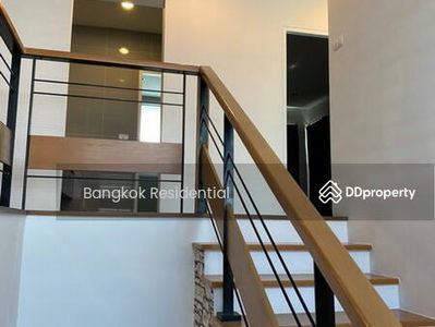 House in Compound, Bangkok, Thailand House in Compound, Bangkok, Thailand