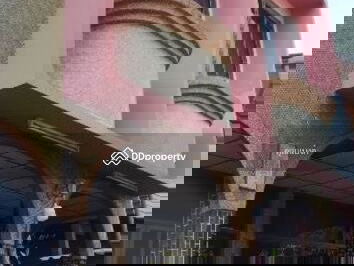 3-story house for rent, Soi Charoen Nakhon 60, Bangkok, Thailand 3-story house for rent, Soi Charoen Nakhon 60, Bangkok, Thailand