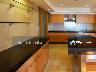 Baan Ratchadamri Condominium, Bangkok, Thailand Baan Ratchadamri Condominium, Bangkok, Thailand