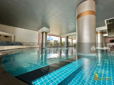 Silom Grand Terrace, Bangkok, Thailand Silom Grand Terrace, Bangkok, Thailand