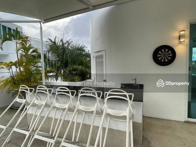 Housing in Ban Chalong, Thailand Housing in Ban Chalong, Thailand