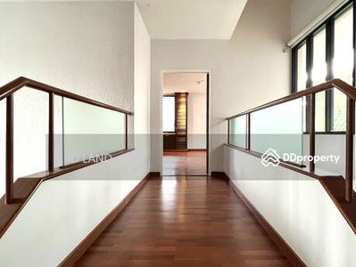 Single House with private pool for rent thonglor area, Bangkok, Thailand Single House with private pool for rent thonglor area, Bangkok, Thailand