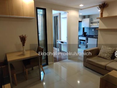 Zenith Place Sukhumvit 42, Bangkok, Thailand Zenith Place Sukhumvit 42, Bangkok, Thailand