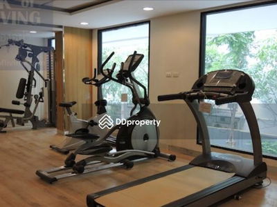 Zenith Place Sukhumvit 42, Bangkok, Thailand Zenith Place Sukhumvit 42, Bangkok, Thailand