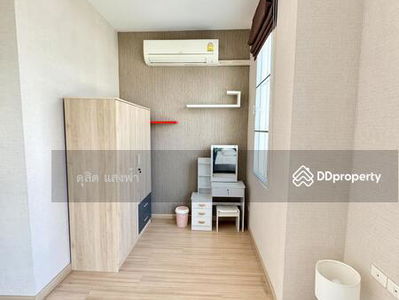 New townhome for rent, corner unit, J.City University, next to Assumption College Sriracha fence, ready to move in, Chon Buri, Thailand New townhome for rent, corner unit, J.City University, next to Assumption College Sriracha fence, ready to move in, Chon Buri, Thailand