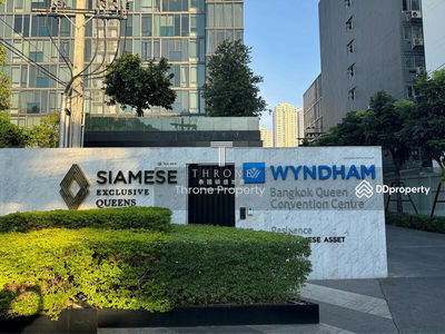 Siamese Exclusive Queens, Bangkok, Thailand Siamese Exclusive Queens, Bangkok, Thailand