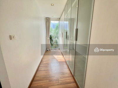 Gehäuse In Ban Ratsada, Thailand Gehäuse In Ban Ratsada, Thailand