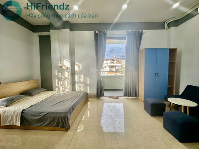 Pham Van Dong Street, Vietnam Pham Van Dong Street, Vietnam