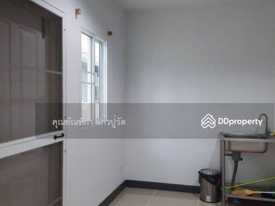 Housing in Nong Phai, Thailand Housing in Nong Phai, Thailand