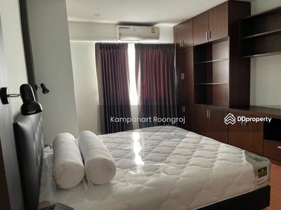 Klang Krung Resort (Ratchada 7), Bangkok, Thailand Klang Krung Resort (Ratchada 7), Bangkok, Thailand