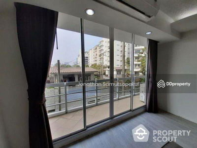 Waterford Sukhumvit 50 condominium, Bangkok, Thailand Waterford Sukhumvit 50 condominium, Bangkok, Thailand