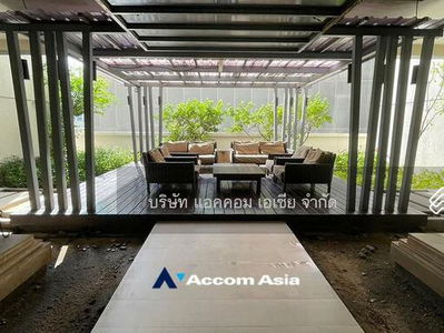 Sathorn Gardens, Bangkok, Thailand Sathorn Gardens, Bangkok, Thailand