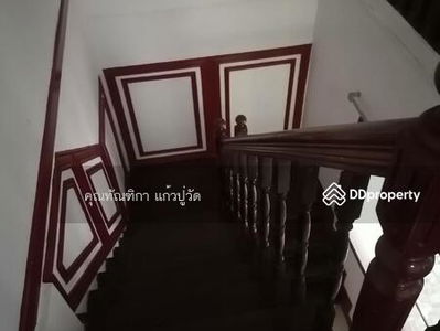 2-story townhouse, Ratchadaphisek Road 19, Chomphon Subdistrict, Chatuchak, Bangkok, Thailand 2-story townhouse, Ratchadaphisek Road 19, Chomphon Subdistrict, Chatuchak, Bangkok, Thailand