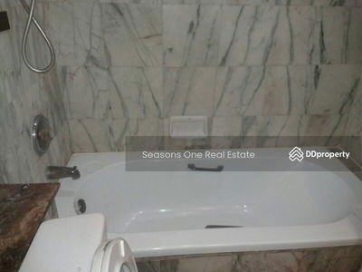 Nice fully furnished & fitted 2 bedroom condo for rent. Near BTS Ratchadamri, Bangkok, Thailand Nice fully furnished & fitted 2 bedroom condo for rent. Near BTS Ratchadamri, Bangkok, Thailand