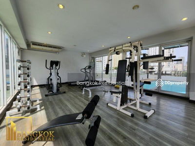 The Peak Sukhumvit 15, Bangkok, Thailand The Peak Sukhumvit 15, Bangkok, Thailand