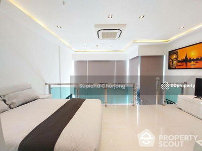 Wongamat Tower, Chon Buri, Thailand Wongamat Tower, Chon Buri, Thailand