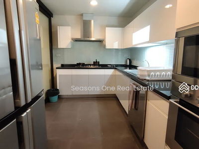 Condo for rent, 2 bedrooms, beautiful view, fully furnished @ Sukhumvit 49, Bangkok, Thailand Condo for rent, 2 bedrooms, beautiful view, fully furnished @ Sukhumvit 49, Bangkok, Thailand