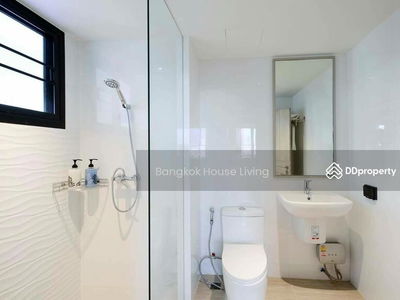 Villa Bajaj, Bangkok, Thailand Villa Bajaj, Bangkok, Thailand