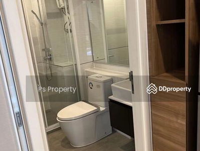 The Metropolis Samrong Interchange, Samut Prakan, Thailand The Metropolis Samrong Interchange, Samut Prakan, Thailand