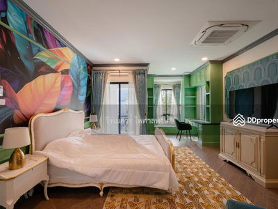 Nantawan Rama 9 New Krungthepkreetha, Bangkok, Thailand Nantawan Rama 9 New Krungthepkreetha, Bangkok, Thailand