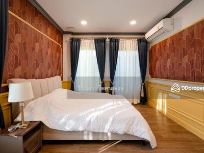 Nantawan Rama 9 New Krungthepkreetha, Bangkok, Thailand Nantawan Rama 9 New Krungthepkreetha, Bangkok, Thailand