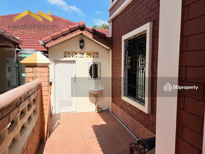 House for rent two-storey. On Sukhumvit Road - South Pattaya, Chon Buri, Thailand House for rent two-storey. On Sukhumvit Road - South Pattaya, Chon Buri, Thailand
