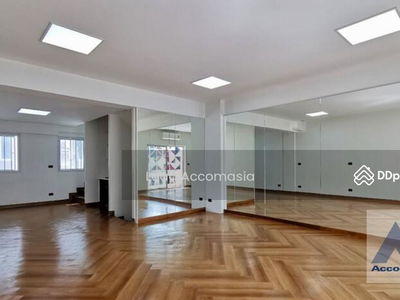 Townhouse for Rent in Sukhumvit, Bangkok near BTS Ekkamai at Park Avenue (AA18595), Bangkok, Thailand Townhouse for Rent in Sukhumvit, Bangkok near BTS Ekkamai at Park Avenue (AA18595), Bangkok, Thailand