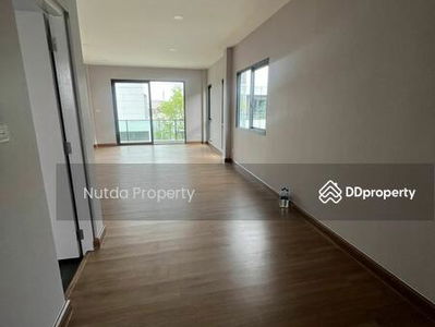 CENTRO DON MUEANG-CHAENGWATTANA, Pathum Thani, Thailand CENTRO DON MUEANG-CHAENGWATTANA, Pathum Thani, Thailand