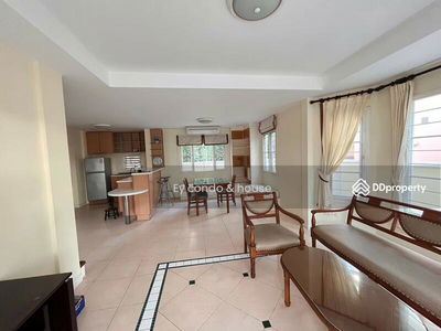 Nanthawan Pracha Chuen, Nonthaburi, Thailand Nanthawan Pracha Chuen, Nonthaburi, Thailand