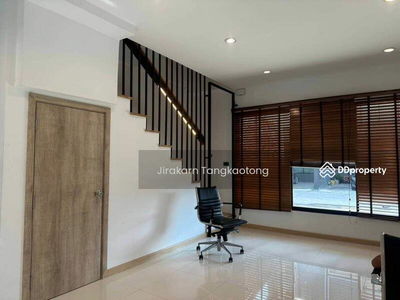 Haus Clover Ratchaphruek - Chaengwattana, can have an office, Nonthaburi, Thailand Haus Clover Ratchaphruek - Chaengwattana, can have an office, Nonthaburi, Thailand