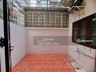 Townhome for rent, 4.5 floors, Sathu Pradit Soi 57, Priyanon Village, Bangkok, Thailand Townhome for rent, 4.5 floors, Sathu Pradit Soi 57, Priyanon Village, Bangkok, Thailand