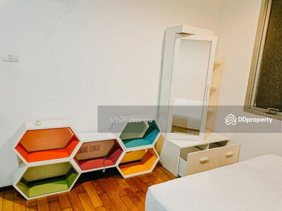 Villa Sathorn, Bangkok, Thailand Villa Sathorn, Bangkok, Thailand