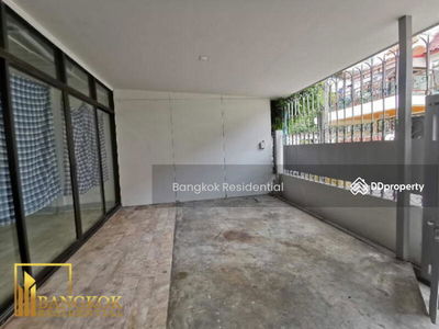 2 Bedroom Townhouse in Sukhumvit 39, Phrom Phong, Bangkok, Thailand 2 Bedroom Townhouse in Sukhumvit 39, Phrom Phong, Bangkok, Thailand