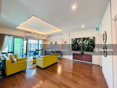 Burasiri Pattanakarn, Bangkok, Thailand Burasiri Pattanakarn, Bangkok, Thailand