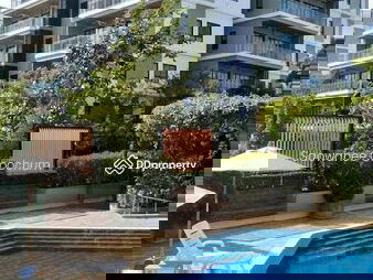 Chalong Miracle Lakeview, Phuket, Thailand Chalong Miracle Lakeview, Phuket, Thailand