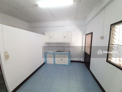 Townhouse for rent Charan 79, Bangkok, Thailand Townhouse for rent Charan 79, Bangkok, Thailand