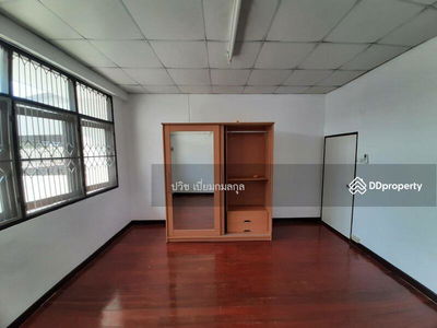Townhouse for rent Charan 79, Bangkok, Thailand Townhouse for rent Charan 79, Bangkok, Thailand
